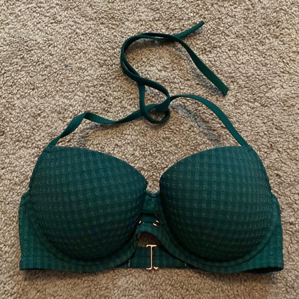 Bikini top